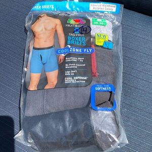 Fruit of the Loom Men’s Tagless Boxer Briefs  Sz S